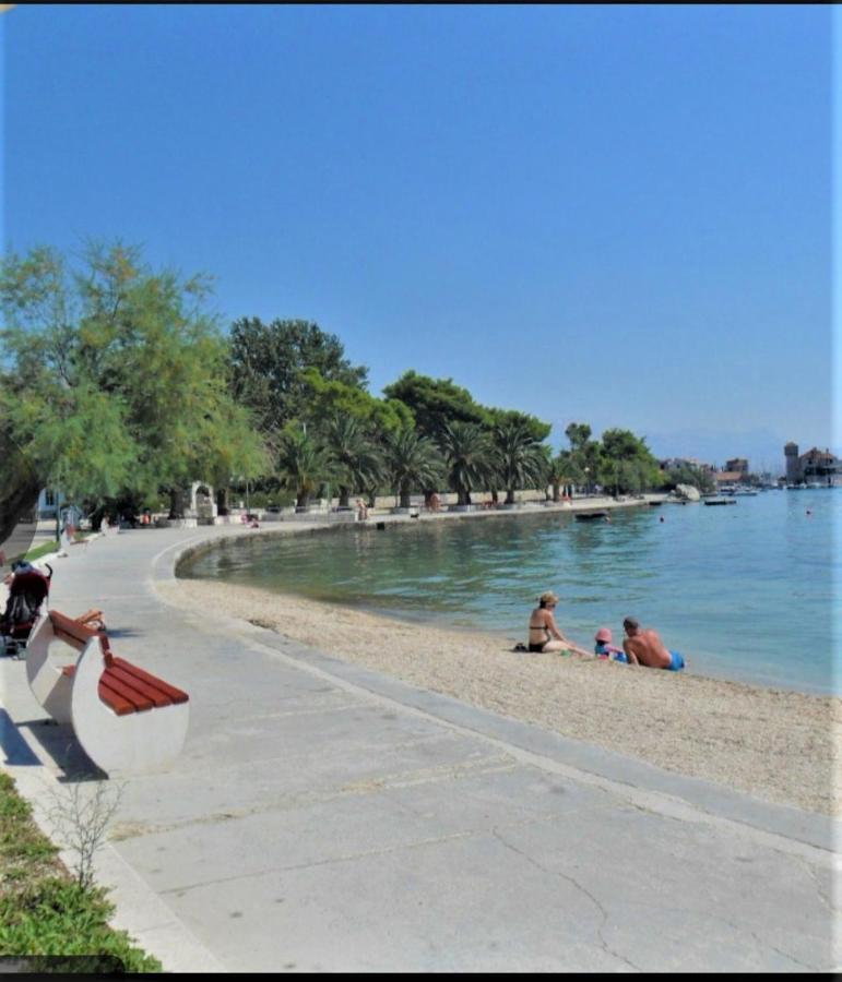 Apartman Scotti Kaštela Esterno foto