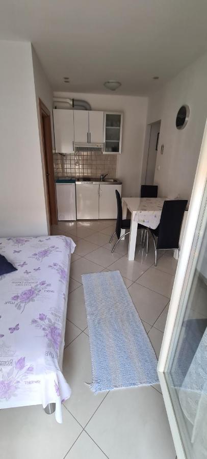 Apartman Scotti Kaštela Esterno foto