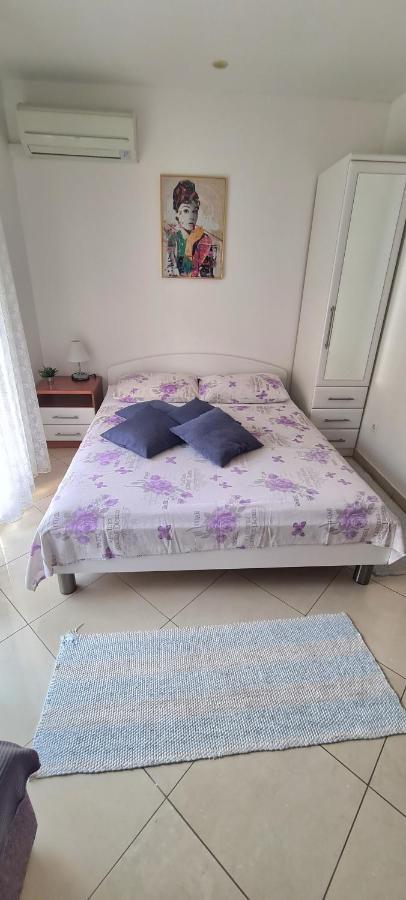 Apartman Scotti Kaštela Esterno foto