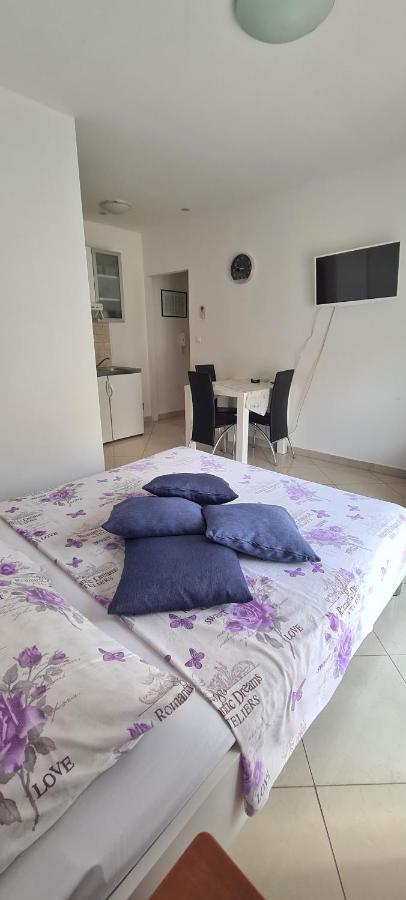 Apartman Scotti Kaštela Esterno foto